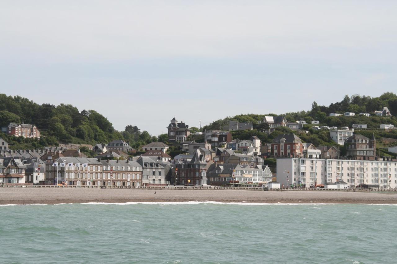 Gites Olivia Et Elysia 100M A Pied De La Plage Fecamp Exterior photo